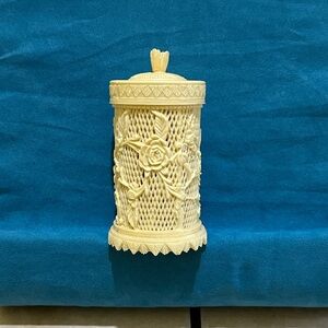 Rose hors d’oeuvre forks